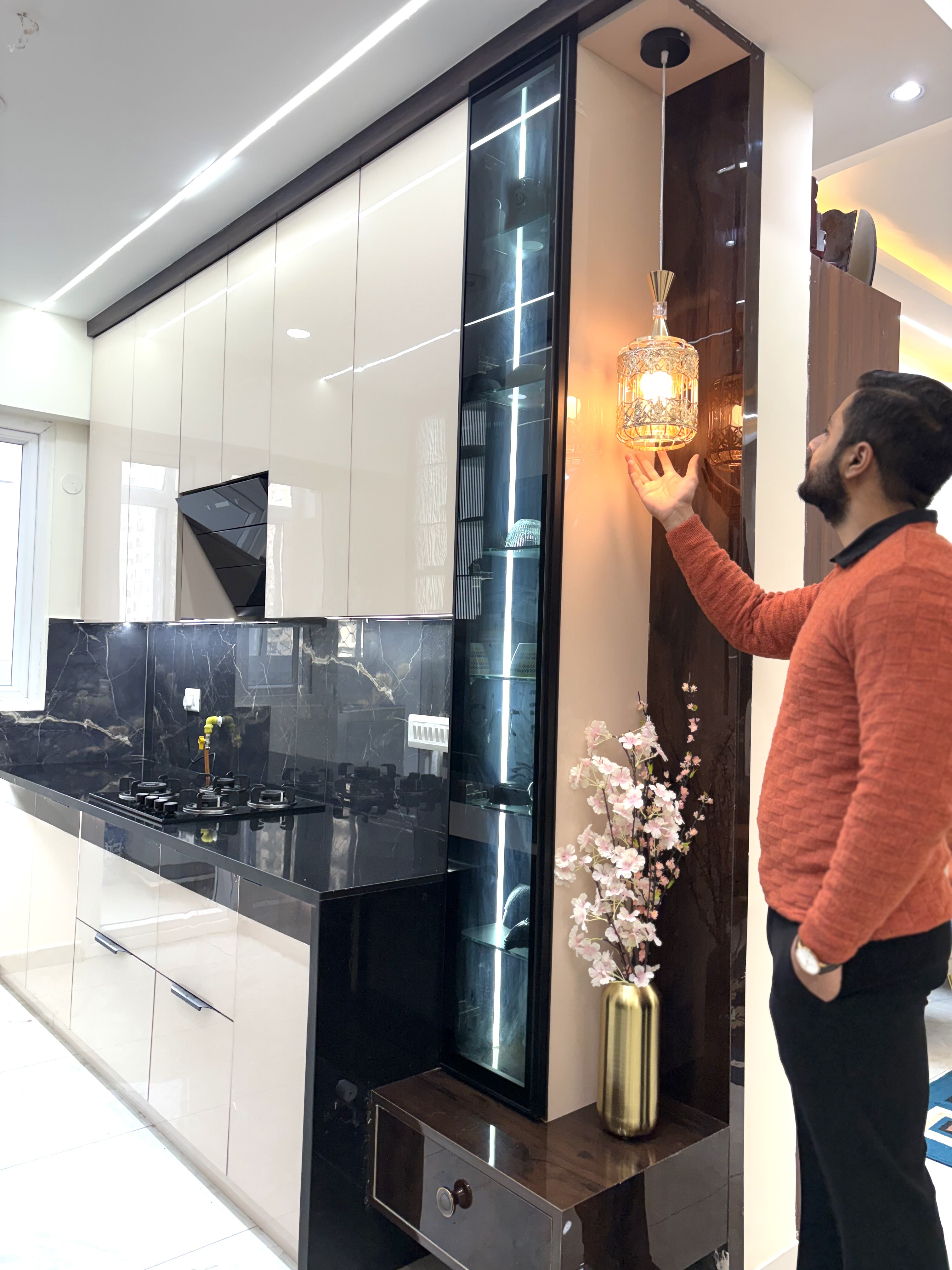 Nirala Estate interior detail 01